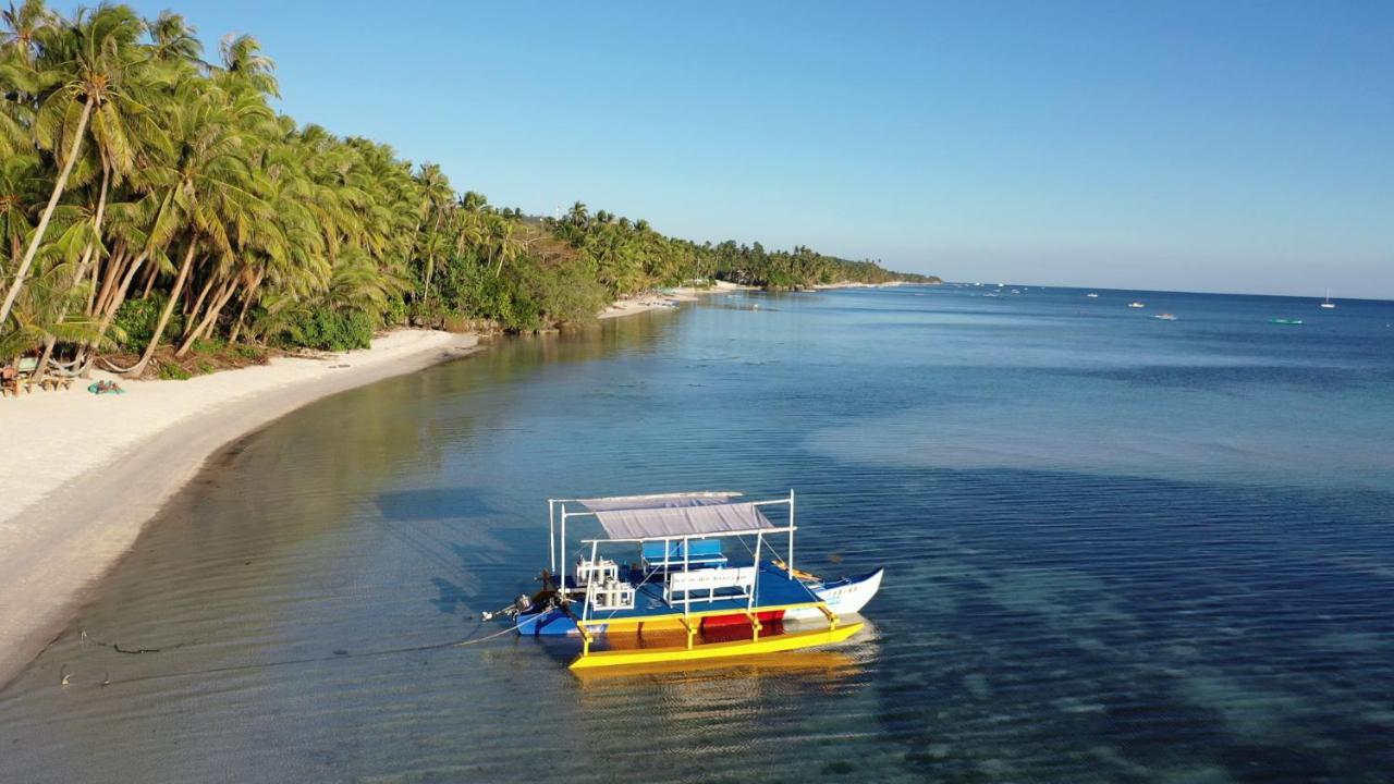 Apo Diver Beach Resort Сан-Хуан Екстер'єр фото