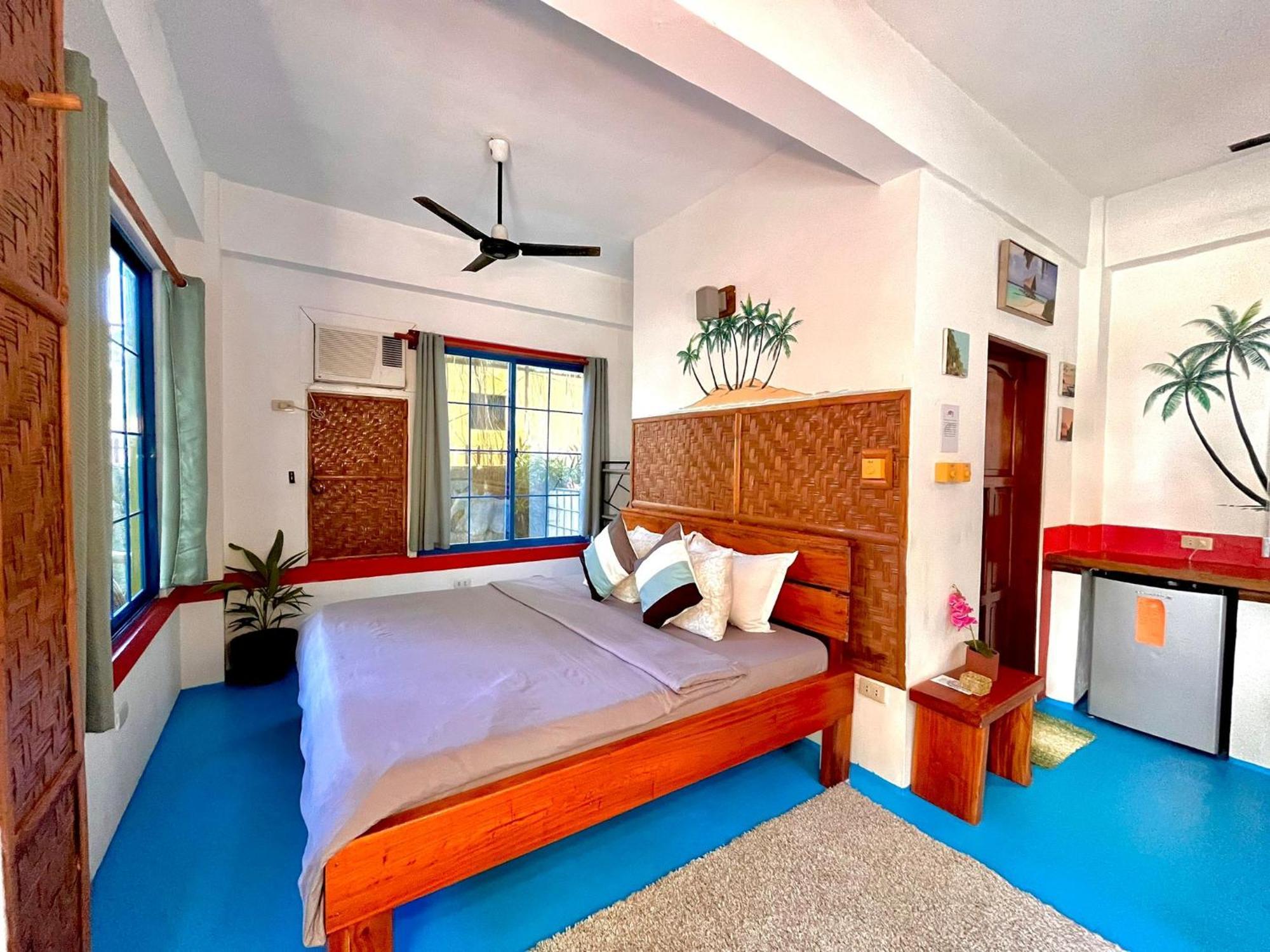 Apo Diver Beach Resort Сан-Хуан Екстер'єр фото
